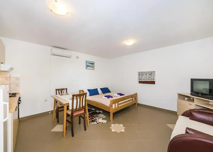 Awesome In With Wifi Apartment Vrana (Zadar)